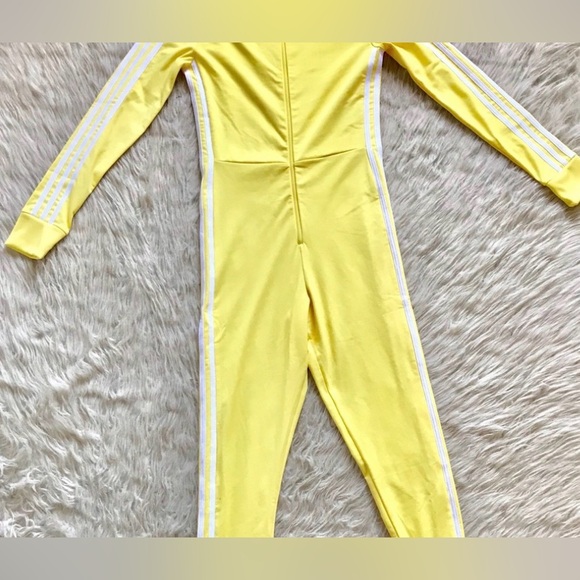 Adidas Stage Suit in yellow - Picture 2 of 7
